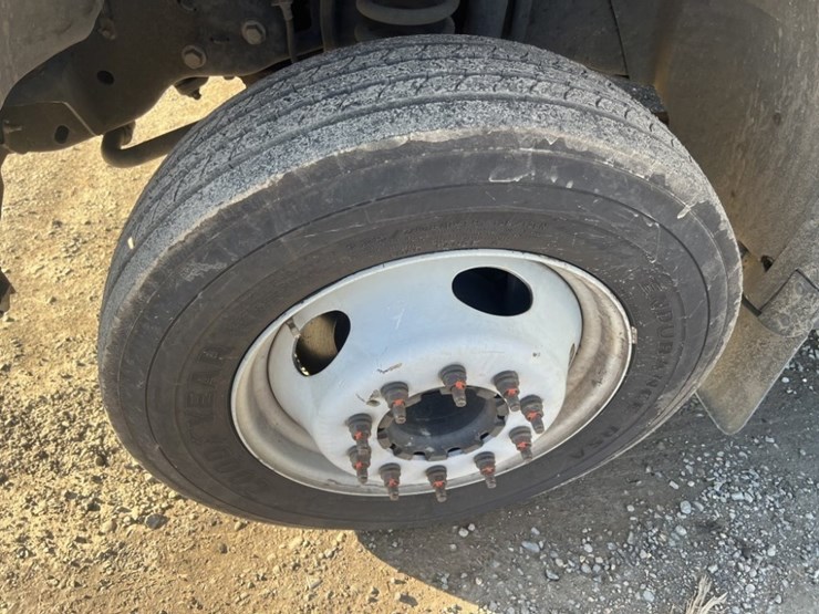 2008-ford-f450-image-15