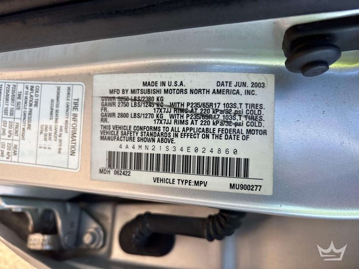 2004-mitsubishi-endeavor-image-5