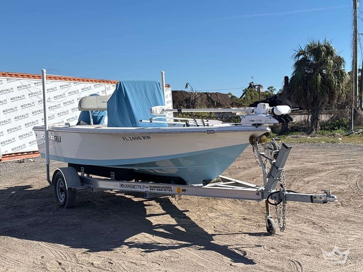 2018-sea-pro-boat-with-14ft.-s/a-magic-tilt-boat-trailer-image-2