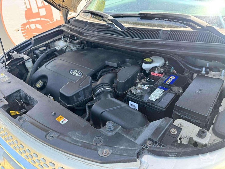 2011-ford-explorer-limited-image-9