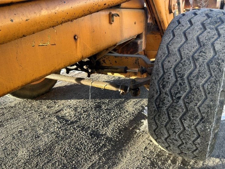 1976-case-580c-image-38