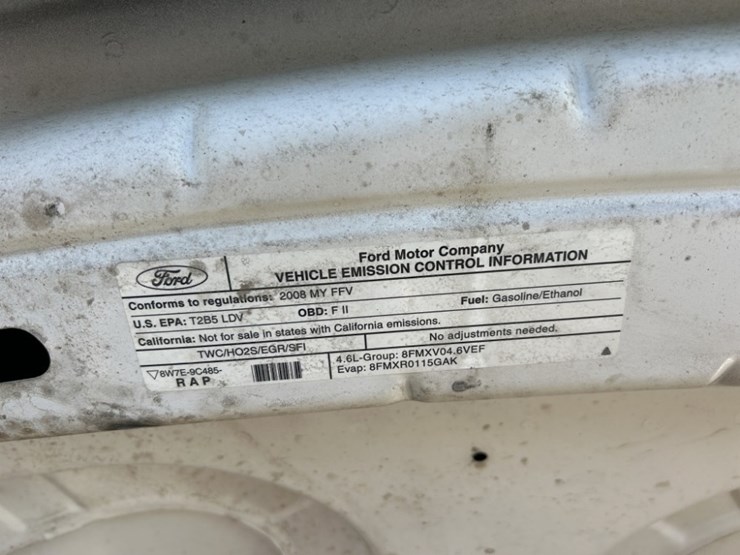 2007-ford-crown-victoria-sedan-image-37