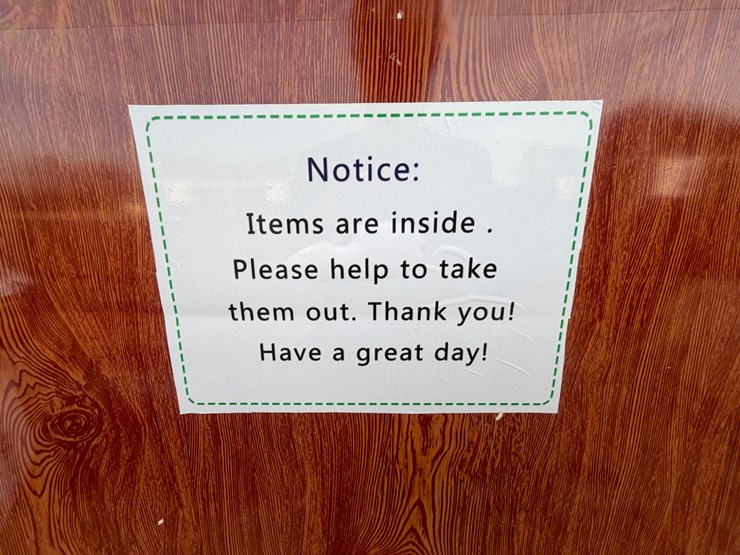 #8067-•-single-stall-portable-toilet-sink-|-grain-look-image-9