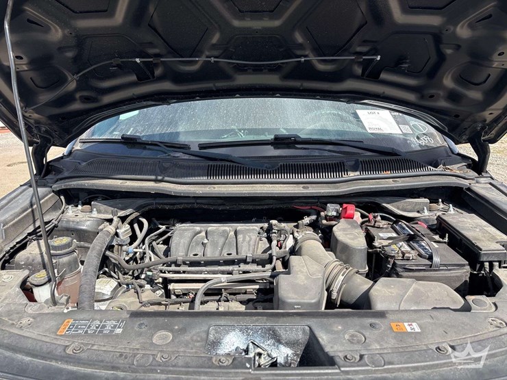 2017-ford-explorer-image-9