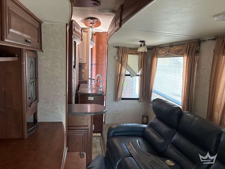 2011-open-range-424rls-42ft.-5th-wheel-t/a-travel-trailer-image-25