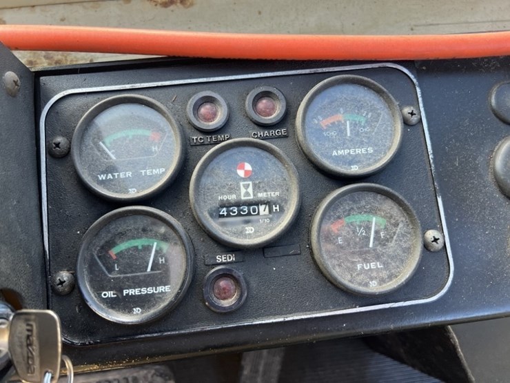 1986-yale-gdp070lc-forklift-image-15