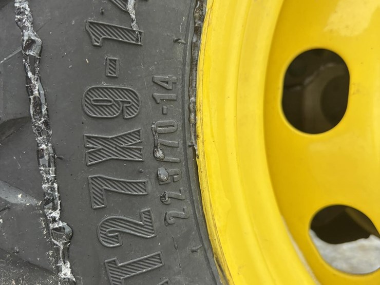 john-deere-gator-xuv-835m-image-18