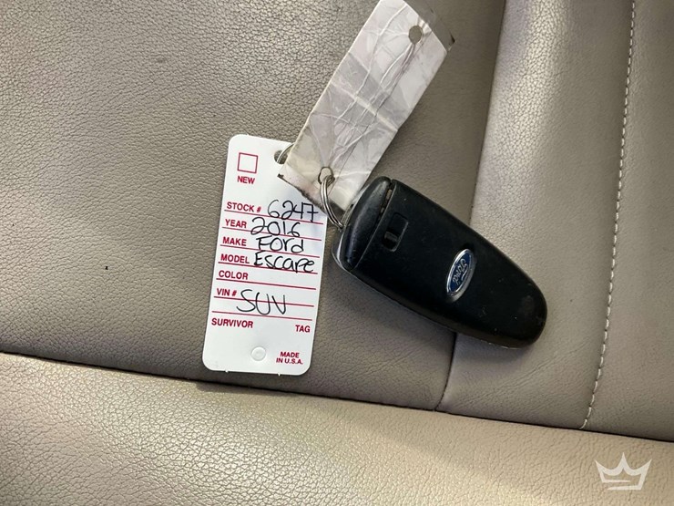 2016-ford-escape-image-38