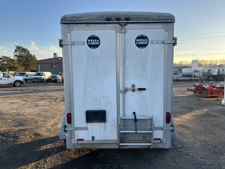 2001-cargo-wells-image-7