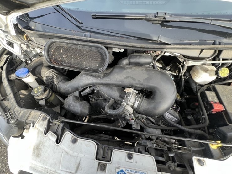 2017-ford-transit-image-13