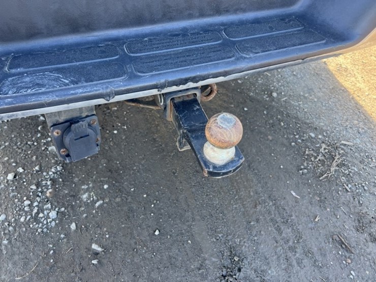 2019-gmc-savana-cargo-van-image-19