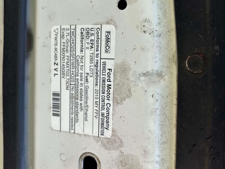 2015-ford-explorer-image-9