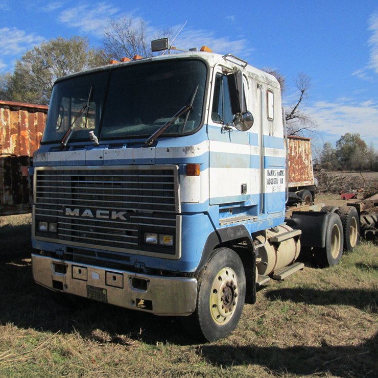 1985 MACK CH613