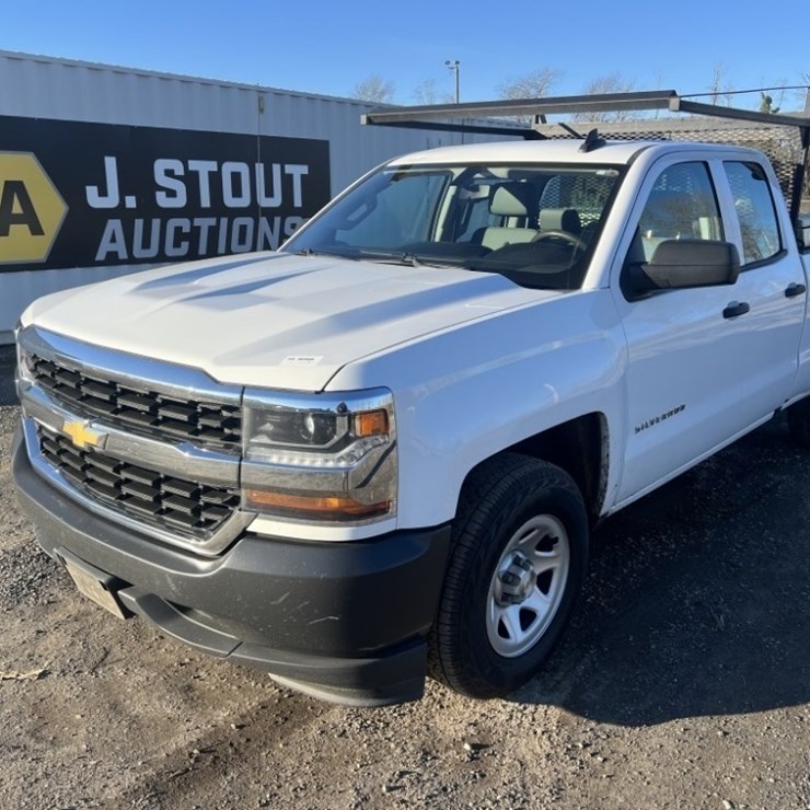 2017 Chevrolet Silverado Crew Cab Pickup