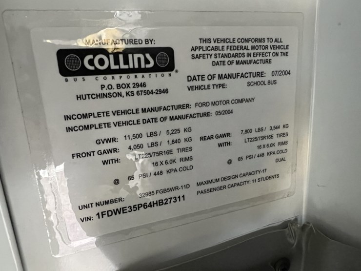 2004-ford-e350-sd-image-28