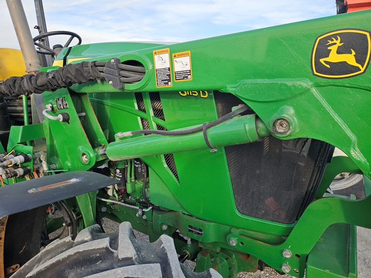 john-deere-6115d-image-8