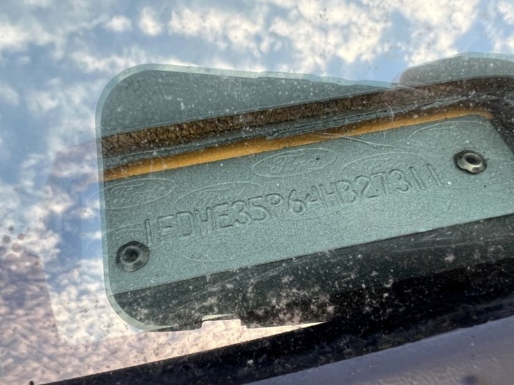 2004-ford-e350-sd-image-9