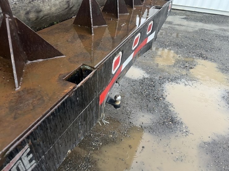 2000-freightliner-fl50-image-17