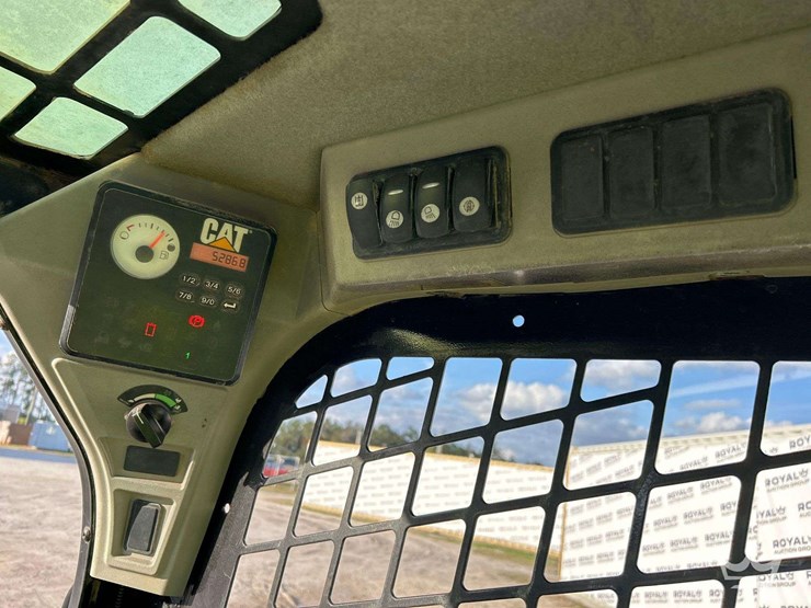 2018-caterpillar-289d-image-10