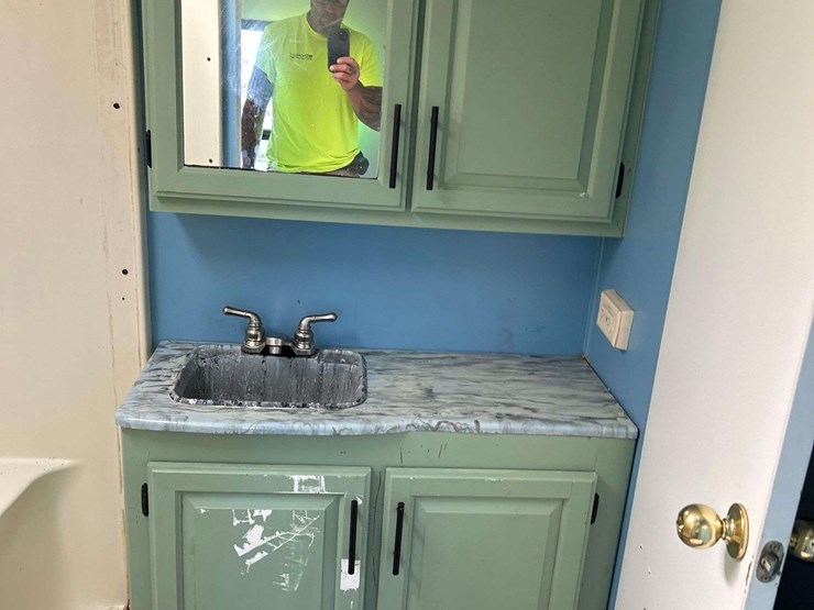 2013-keystone-laredo-la329re13-37ft.-t/a-fifth-wheel-travel-trailer-image-28