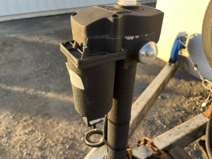 2001-cargo-wells-image-12