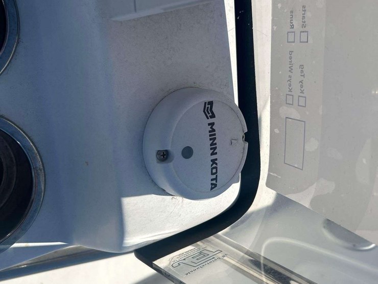 2018-sea-pro-boat-with-14ft.-s/a-magic-tilt-boat-trailer-image-29