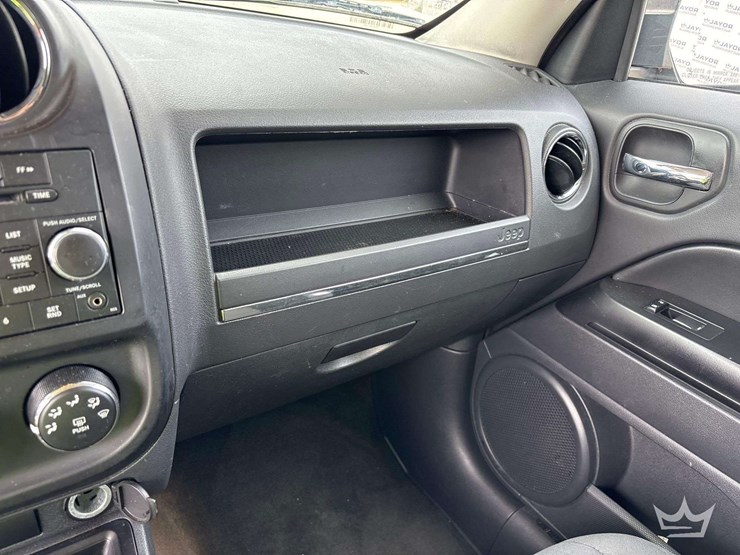 2017-jeep-patriot-image-19