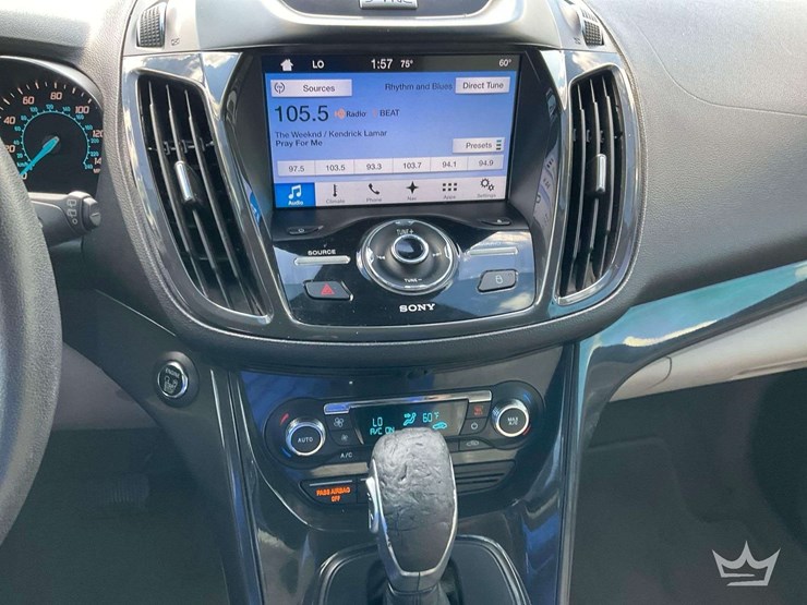 2016-ford-escape-image-18