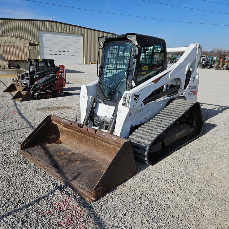 BOBCAT T870