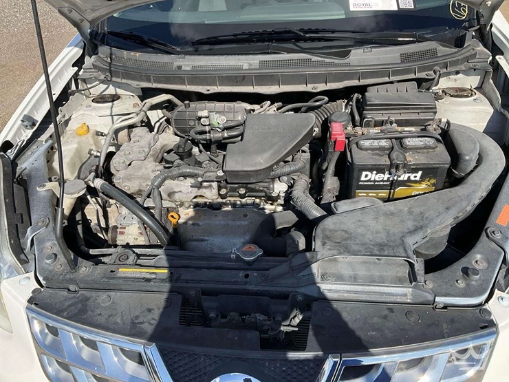 2011-nissan-rogue-image-8