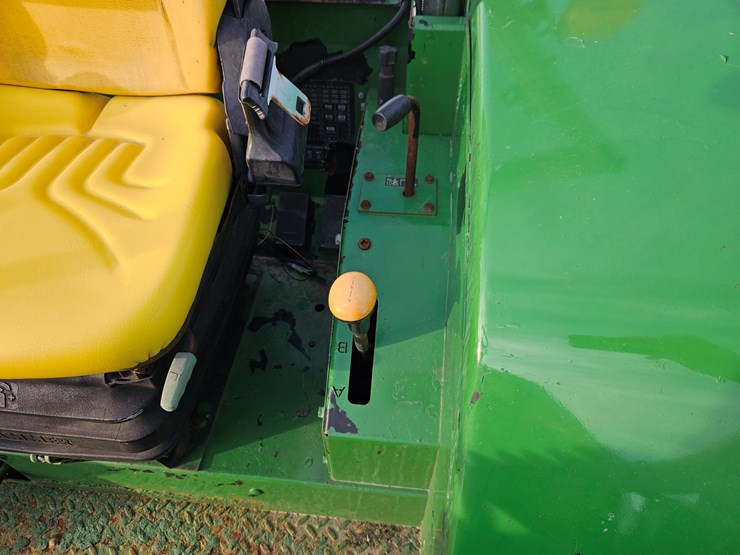 john-deere-6115d-image-19