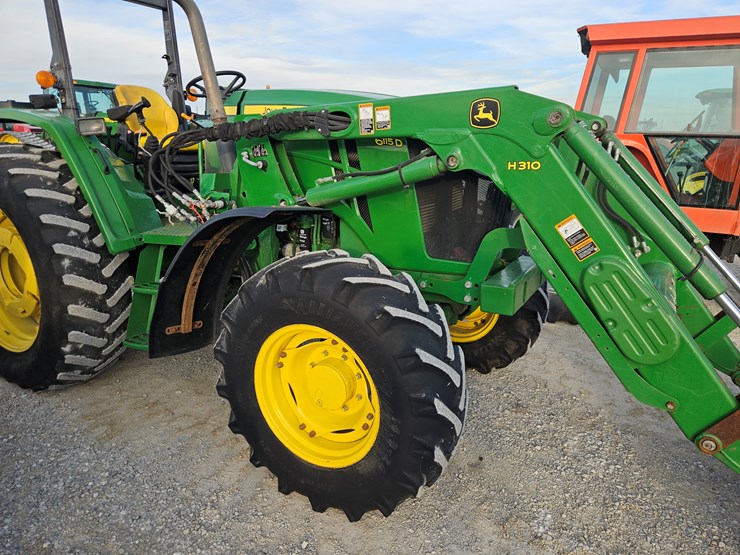 john-deere-6115d-image-7