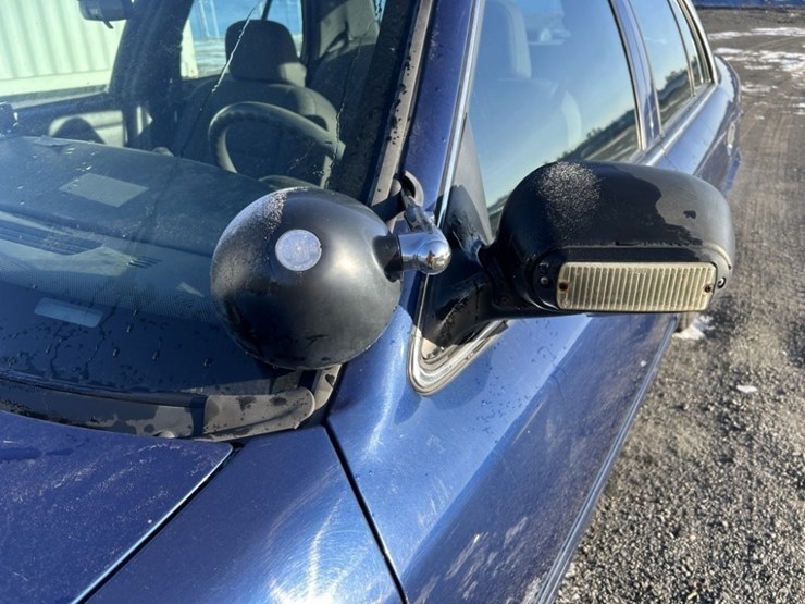 2004-ford-crown-victoria-sedan-image-27