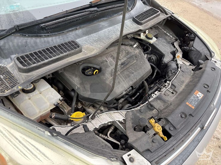 2015-ford-escape-image-7