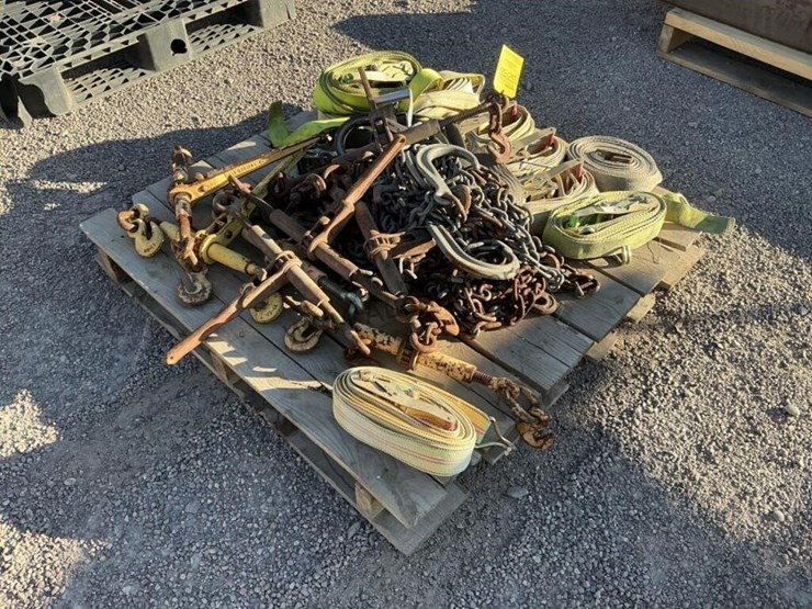 pallet-of-chains,-binders,-and-ratchet-straps-image-3