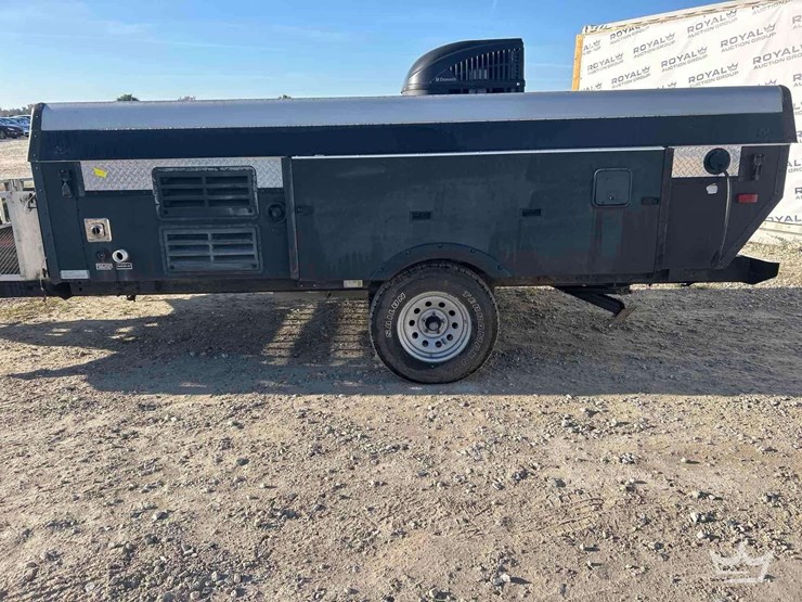 2017-columbia-northwest-somerset-evoluton-e3-pop-up-camper-image-5