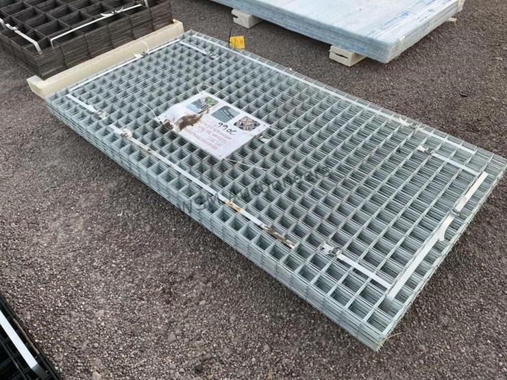 (40)-galvanized-steel-3’x6’-garden-mesh-panels-image-3