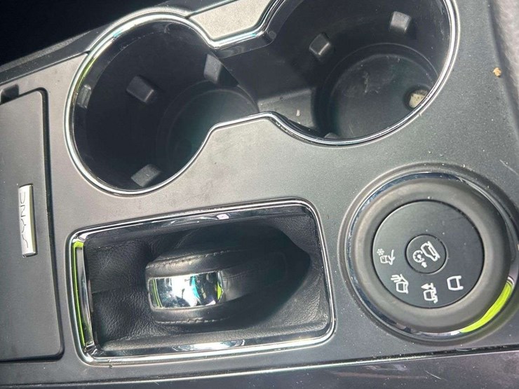 2017-ford-explorer-image-19