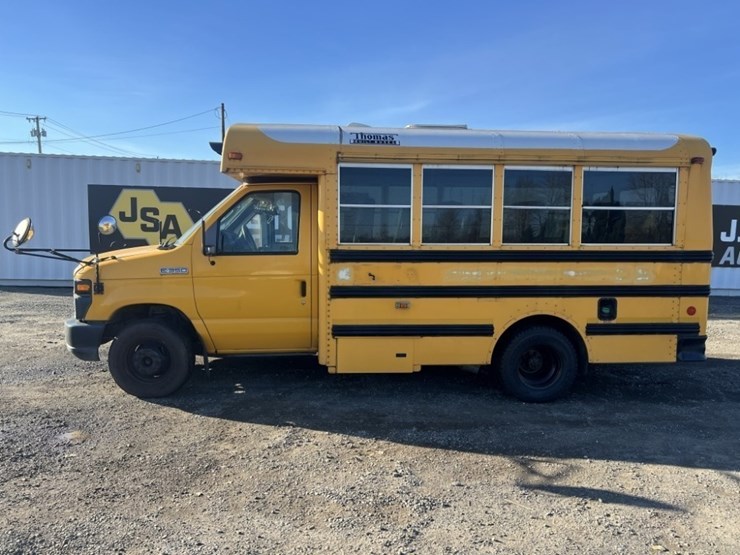 2008-ford-e350-sd-image-7