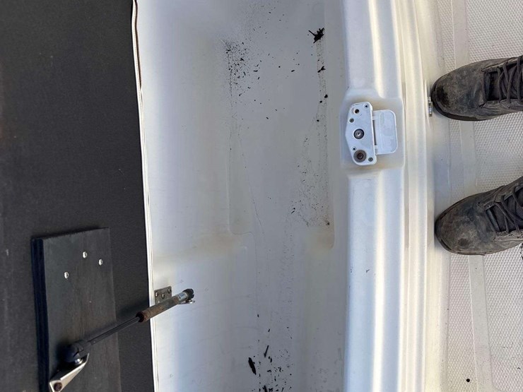 2013-larson-lxi292-29ft.-boat-with-t/a-loadmaster-boat-trailer-image-16