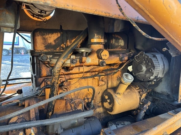 1976-case-580c-image-37