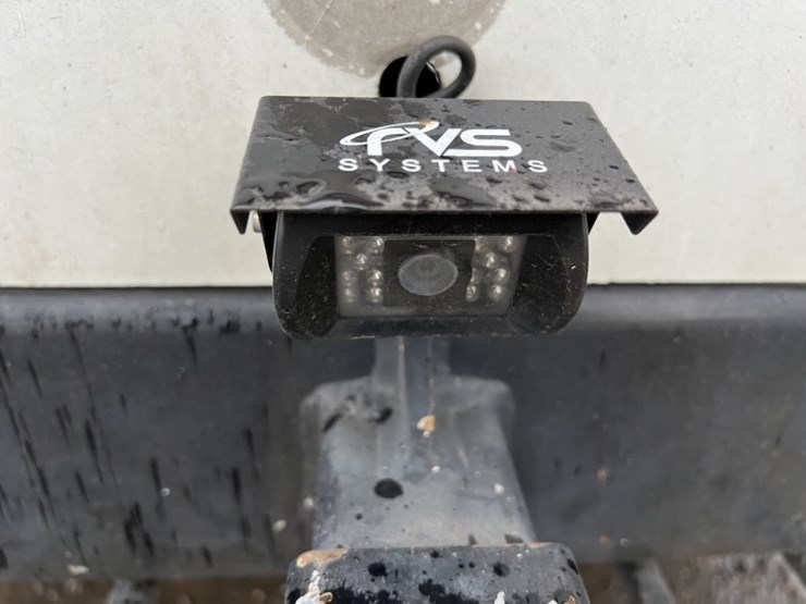 2012-freightliner-m2-bucket-truck-image-17