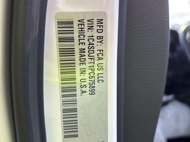 2023-dodge-durango-image-5