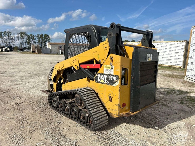 2014-caterpillar-257d-image-4