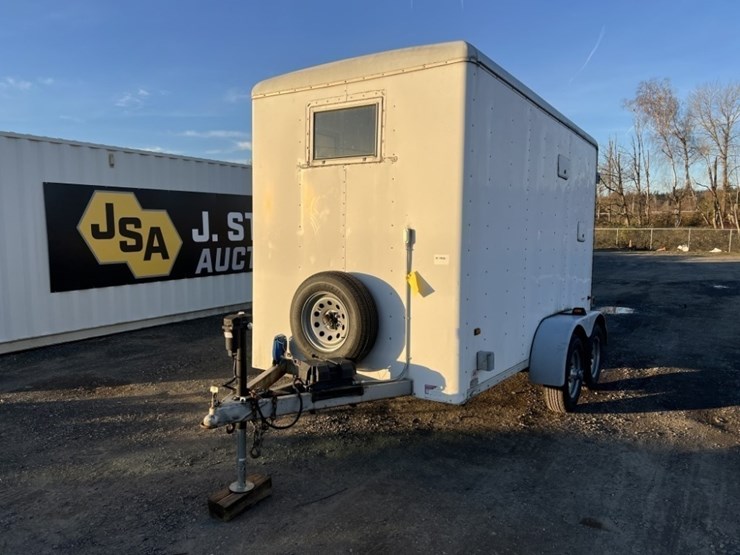 2001-cargo-wells-image-1