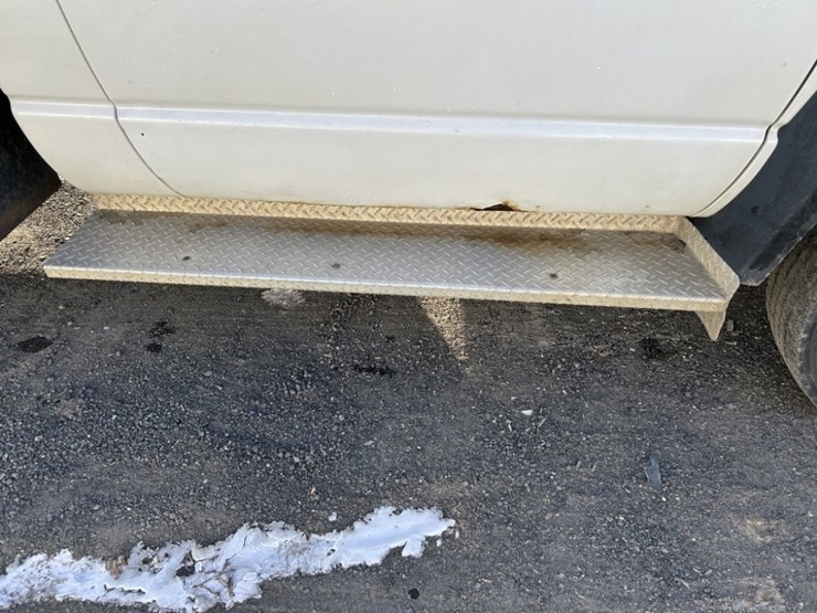 2008-dodge-ram-5500-image-29