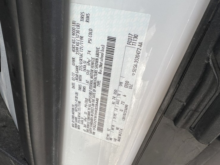 2017-ford-transit-image-10