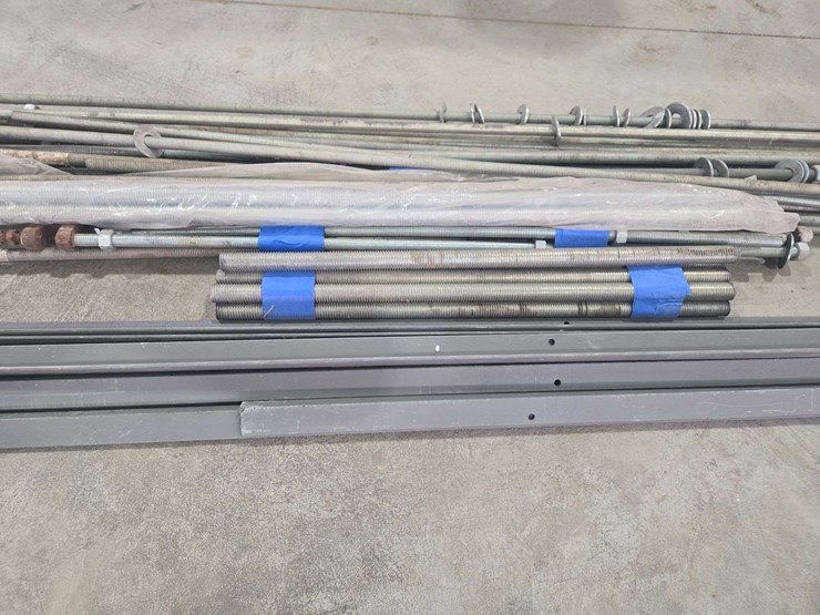 threaded-hardware-with-brackets-image-3