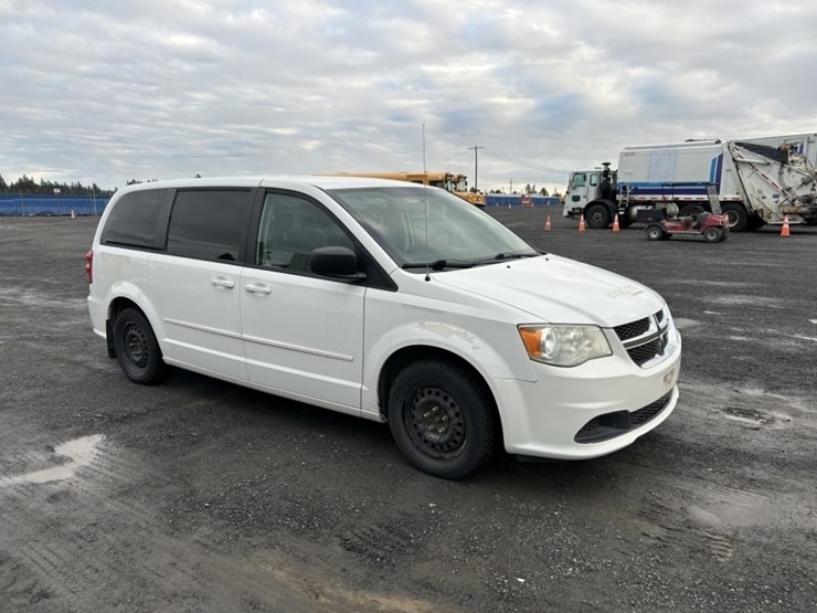 2011-dodge-grand-caravan-image-7