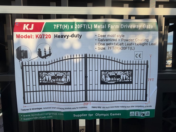 #8078-•-1-set-|-metal-driveway-gate,-deer-motif-image-6